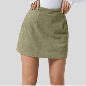 HALARA corduroy skirt with built in shorts